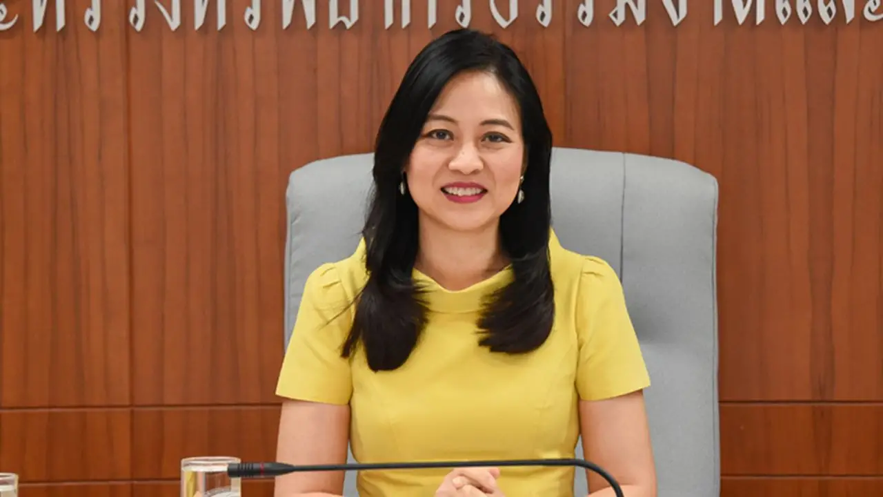 โปรดเกล้าฯ แต่งตั้ง 'รวีวรรณ ภูริเดช' เป็นปลัด ก.ทรัพยากรธรรมชาติและสิ่งแวดล้อม