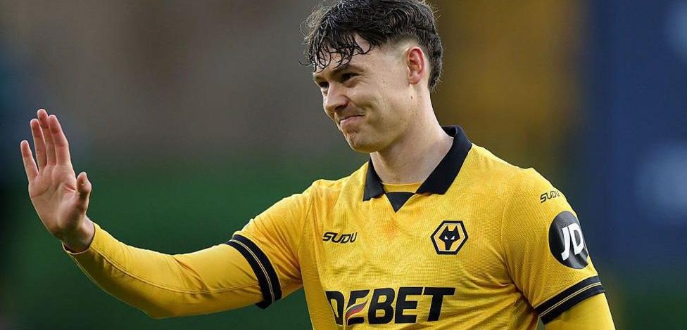 West Ham cool interest in £40m Strand Larsen