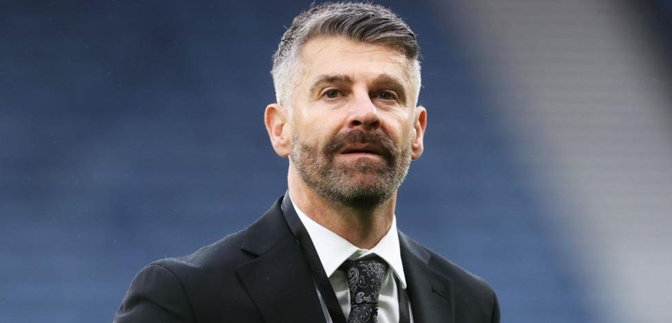 Aberdeen links 'don't turn' Robinson's head