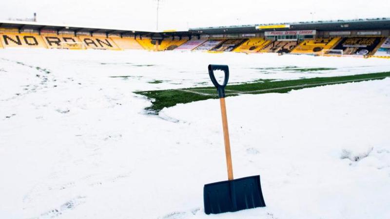 Livingston v St Mirren & six cup ties postponed