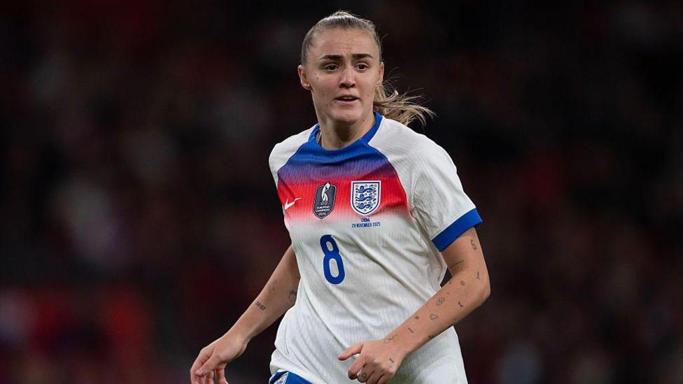 England's Stanway to leave Bayern in the summer