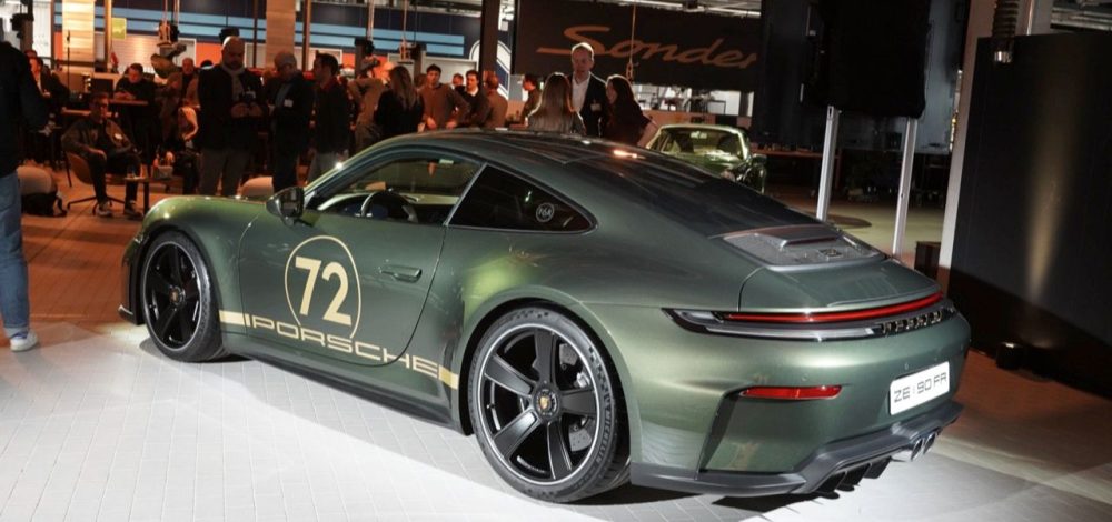PORSCHE 911 GT3 F.A รถสปอร์ตสำหรับนักสะสม