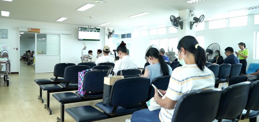 ผู้ประกันตนเช็กด่วน ประกันสังคม เปิดให้เปลี่ยนโรงพยาบาล ปี 2569 ผ่าน 4 ช่องทางออนไลน์ง่ายๆ