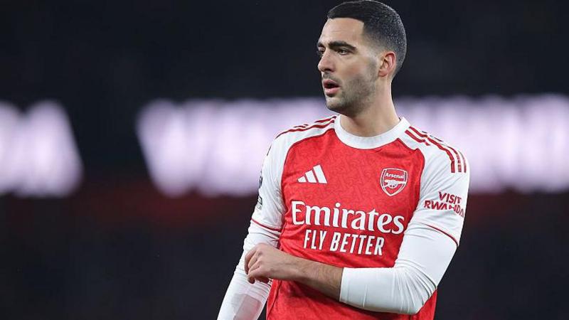 Arsenal concern over Merino foot injury
